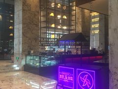 -上海漕河泾万丽酒店