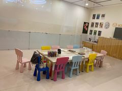 -KidsHome毅英宝贝家早教托育中心