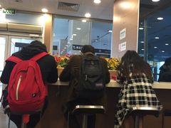 -麦当劳(轻轨曹杨路店)