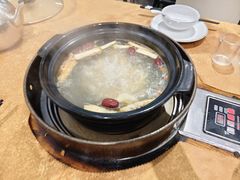-濠轩阁特色生蚝火锅总店