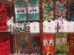 零售区-VENCHI 闻绮(北京国贸商城店)