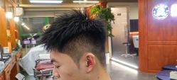 -米娜男士新国潮理发馆
