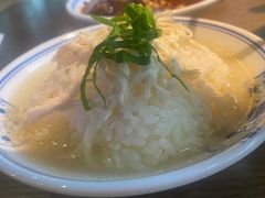 -肖四女乐山跷脚牛肉(南汇大学城生活广场店)