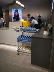 -PE SALON