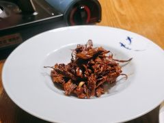 -洋沙湖湖色生鲜主题餐厅