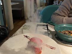 心动玫瑰-蜜桃花开·中西融合菜E&W(南长街店)