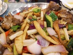-小厨子私房菜·云南美食店