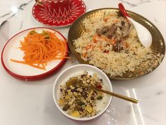 -欧提汗·新疆餐厅·清真(银都路店)