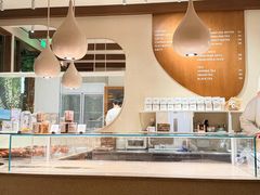 -VERIE BAKEHOUSE