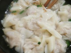 -继红顺河抄手名小吃