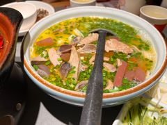 -褚记烤鸭·南京家常菜(雨花客厅店)