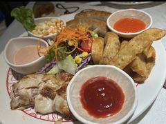 -俄士厨房(环球港店)
