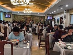 -汗腾格里·风味餐厅(新疆驻京办店)
