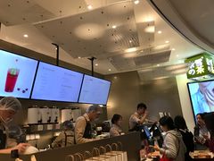 -奈雪的茶(市百一店)