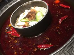 -晓宇重庆火锅(龙首店)
