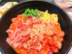 冬阴功彩虹饭-集渔·泰式海鲜火锅(彭州店)