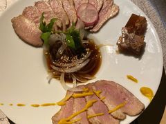 -穹六人间 people 6(岳阳路店)