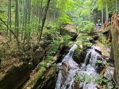 -藏龙百瀑风景区