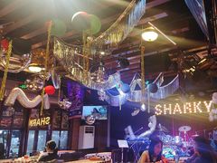 -鲨鱼美式餐厅酒吧Sharky
