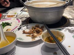 -禄婶鸡煲·打边炉