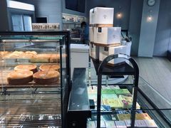 面包甜点陈列柜-好利来(飞跃路店)