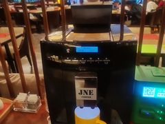 -岷山饭店-芝芝自助餐厅