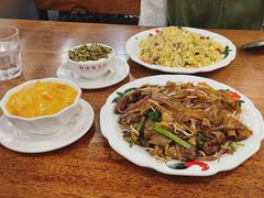 牛肉炒陈村粉-正德顺順德雙皮奶(中信店)