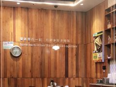 -胡须佬鸡煲四季火锅店(石厦西村直营店)