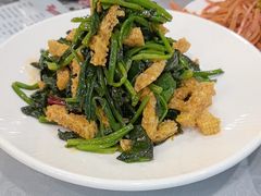 -汗腾格里·风味餐厅(新疆驻京办店)