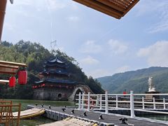 -芦茨金富饭庄·25年老字号·专做稻草鸡