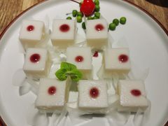 -香山湖家家宴(中山陵店)