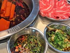 -憨铁匠老火锅(龙岗万科里店)