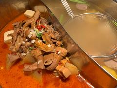 鲜牛杂鸳鸯锅-左庭右院鲜牛肉火锅(新梅广场店)