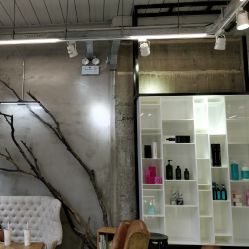 -Hair Co.一间沙龙