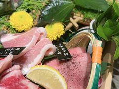 -山川小町·极番烧肉(新地假日广场店)