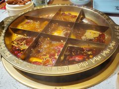-麻辣英雄重庆火锅(二城广场店)