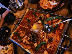 鱼饼火山炒年糕-包装马车·韩国料理·포장마차