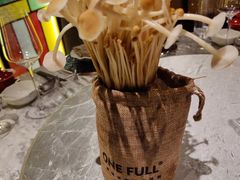 -ONE FULL 古董港式海鲜火锅