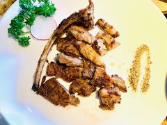 -赤坂亭·M9和牛放题(长楹天街购物中心店)