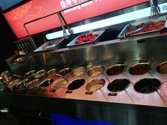 自助调料区-小龙坎火锅(IFS HOT店)