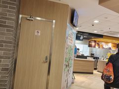 -麦当劳(百联西郊购物中心店)