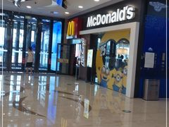 -麦当劳(哈西万达店)