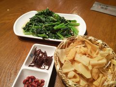-南拳十三姨·潮汕砂锅粥(世纪金源店)