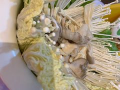 -霄汉牛三鲜湖北砂锅菜(万松园2店)