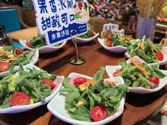 -领鲜活海鲜榴莲自助火锅(东门店)