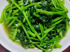 -芦茨金富饭庄·25年老字号·专做稻草鸡