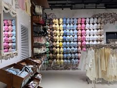 -ONE MOMENT(北京朝外店)
