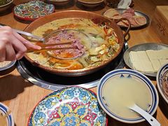 -洱火云南酸菜牛肉火锅(石景山当代商城店)