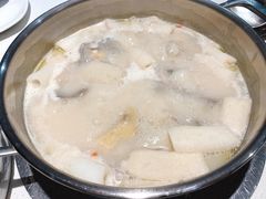 -煲王粤菜餐厅(中侨中心店)