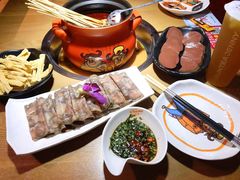 -尚品小土屋涮毛肚(李沧万达店)